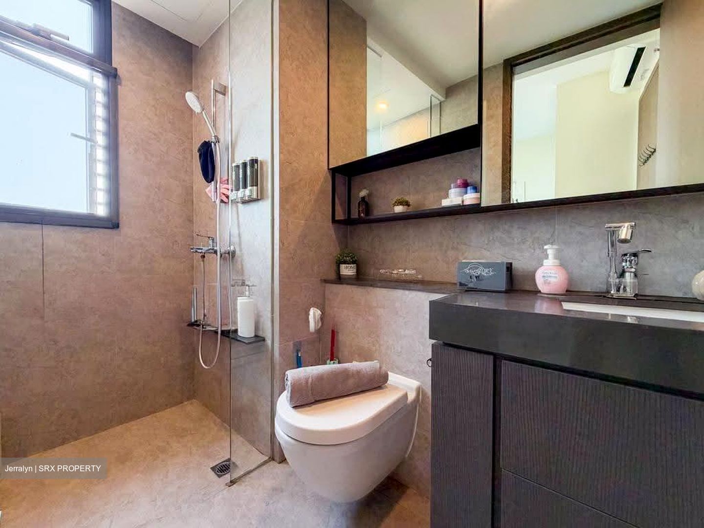 Avenue South Residence (D3), Apartment #629879321